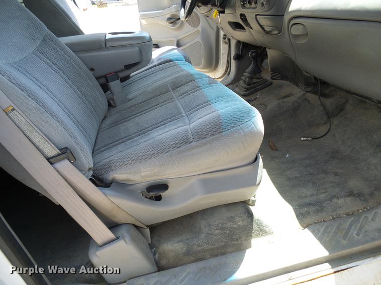 image for item DF7308 1998 Ford F150 SuperCab pickup truck