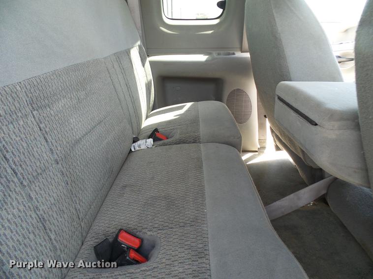 image for item DF7308 1998 Ford F150 SuperCab pickup truck