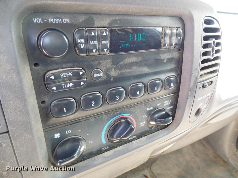 image for item DF7308 1998 Ford F150 SuperCab pickup truck