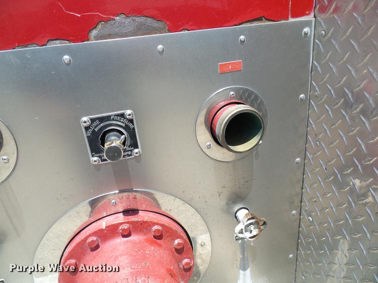 image for item DF7311 1995 Spartan DA405-2142 fire truck