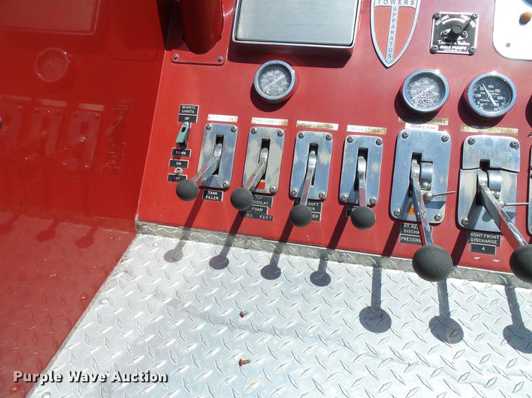 image for item DF7311 1995 Spartan DA405-2142 fire truck