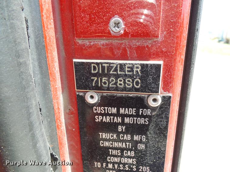 image for item DF7311 1995 Spartan DA405-2142 fire truck