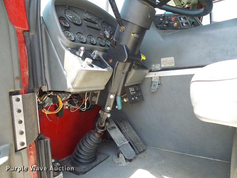 image for item DF7311 1995 Spartan DA405-2142 fire truck