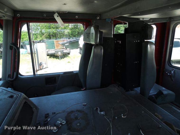 image for item DF7311 1995 Spartan DA405-2142 fire truck