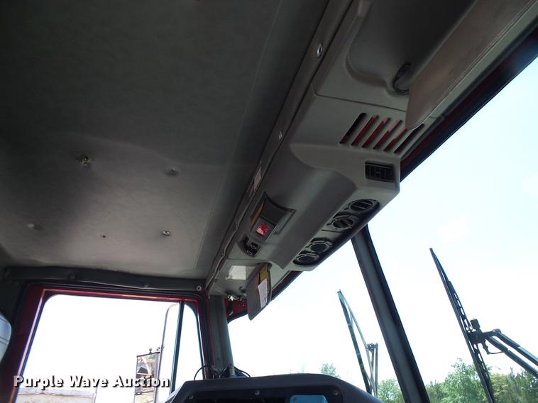 image for item DF7311 1995 Spartan DA405-2142 fire truck