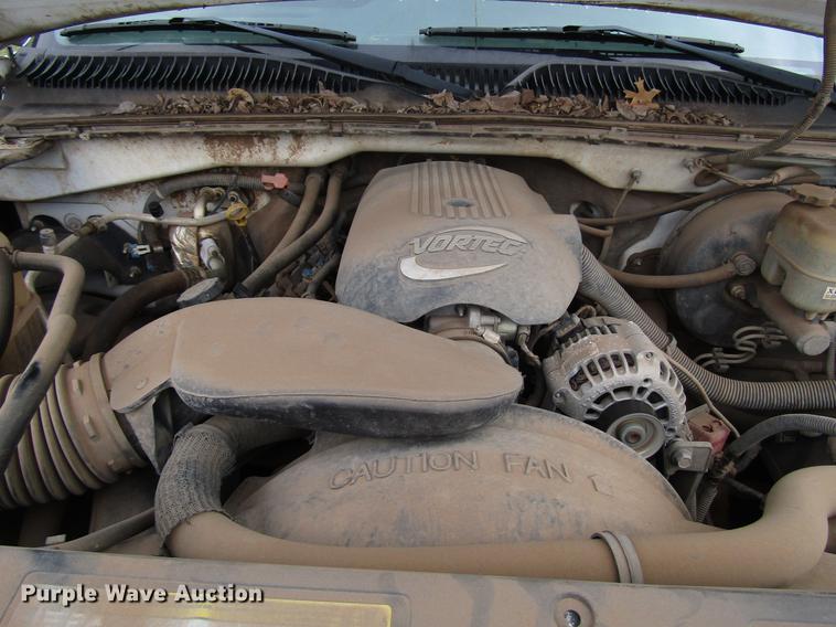 image for item DF8023 2001 Chevrolet Silverado 1500 Ext. Cab pickup truck