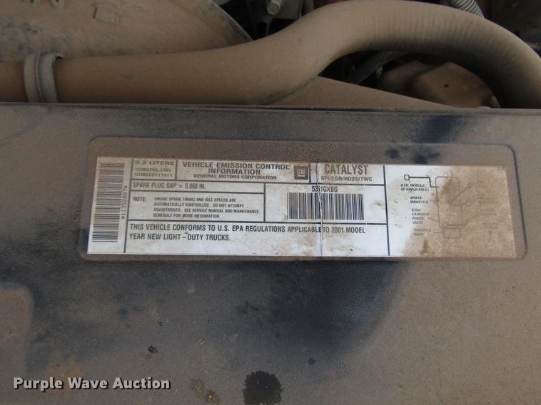 image for item DF8023 2001 Chevrolet Silverado 1500 Ext. Cab pickup truck