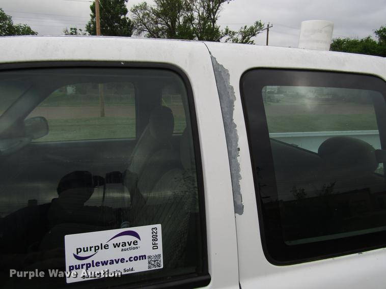 image for item DF8023 2001 Chevrolet Silverado 1500 Ext. Cab pickup truck