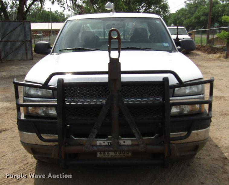 image for item DF8026 2005 Chevrolet Silverado 1500 Ext. Cab pickup truck