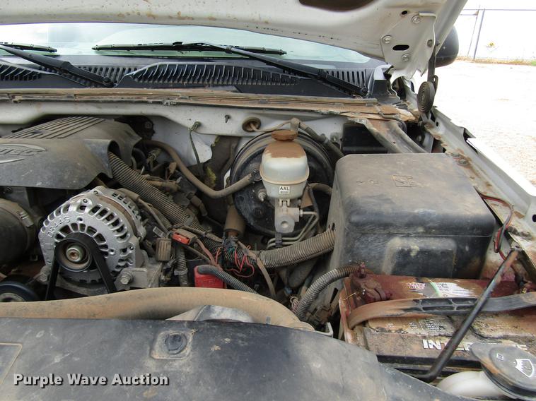 image for item DF8026 2005 Chevrolet Silverado 1500 Ext. Cab pickup truck