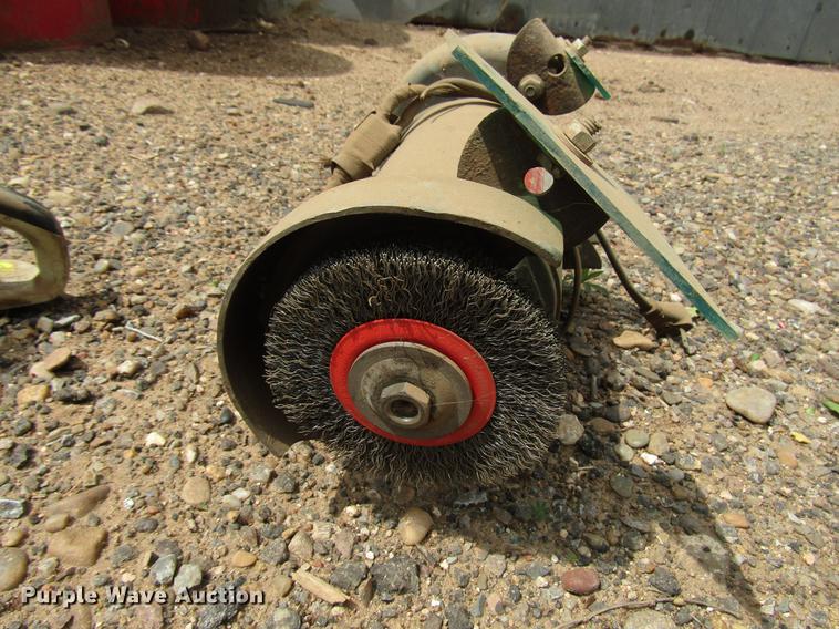 image for item DF8032 Tools