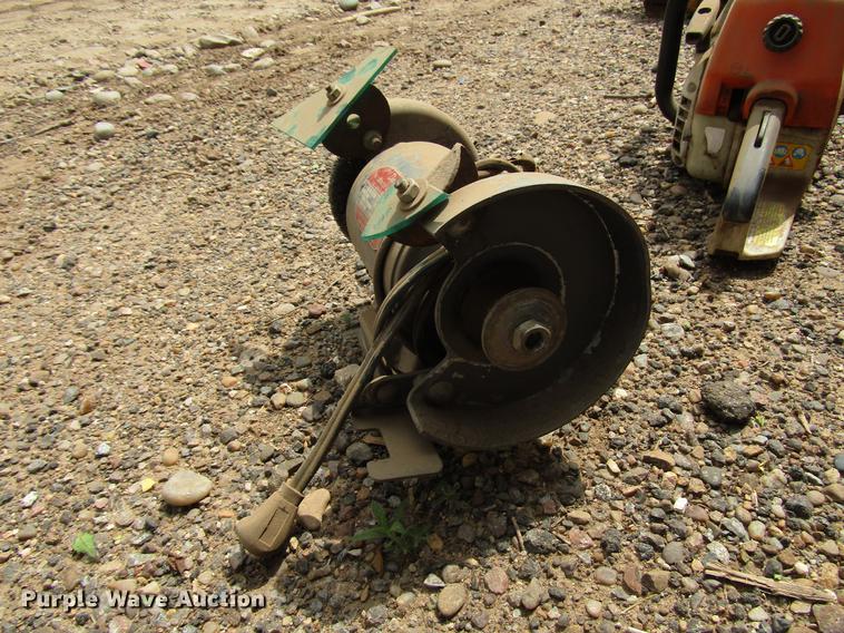 image for item DF8032 Tools