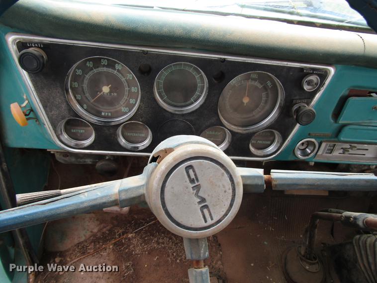 image for item DF8037 1970 GMC 5500 dump truck