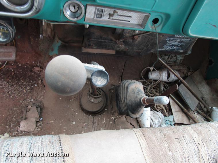 image for item DF8037 1970 GMC 5500 dump truck