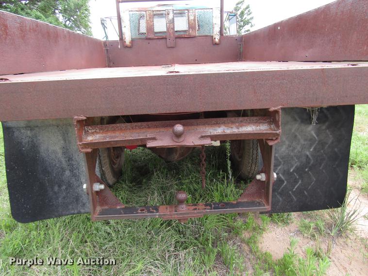 image for item DF8037 1970 GMC 5500 dump truck