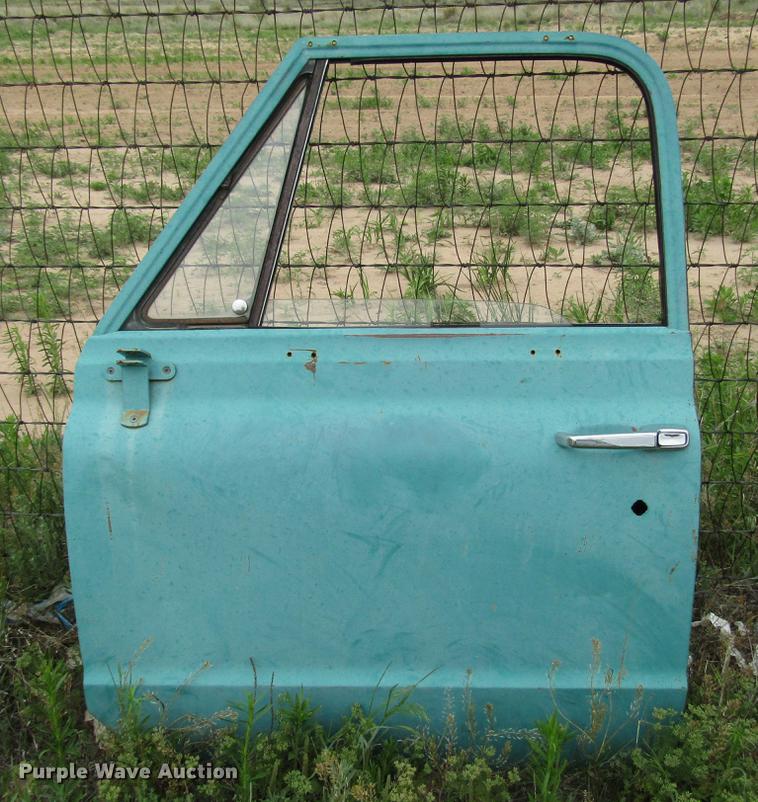 image for item DF8037 1970 GMC 5500 dump truck