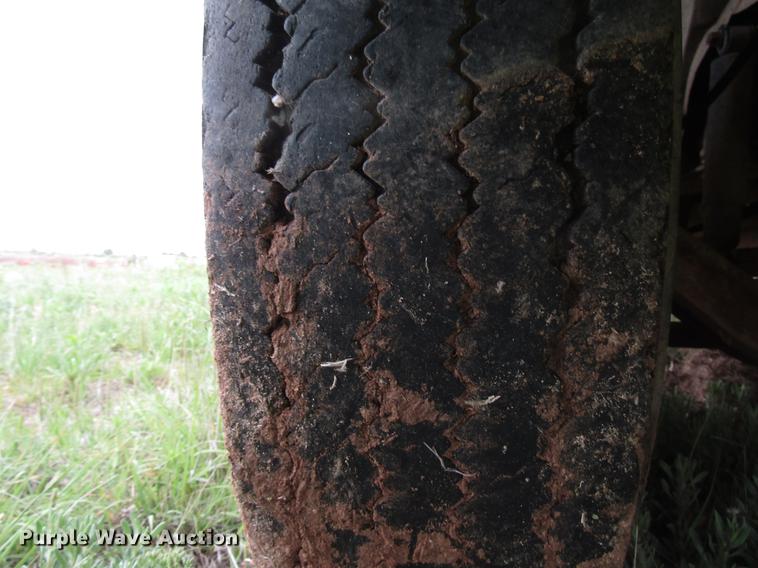 image for item DF8037 1970 GMC 5500 dump truck