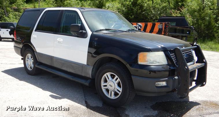 image for item DG1070 2006 Ford Expedition XLT SUV