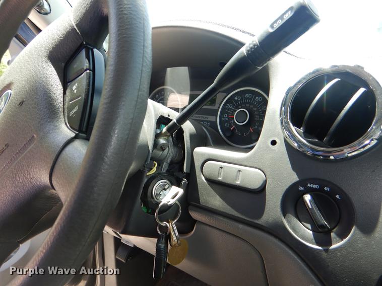 image for item DG1070 2006 Ford Expedition XLT SUV