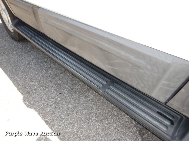 image for item DG1070 2006 Ford Expedition XLT SUV