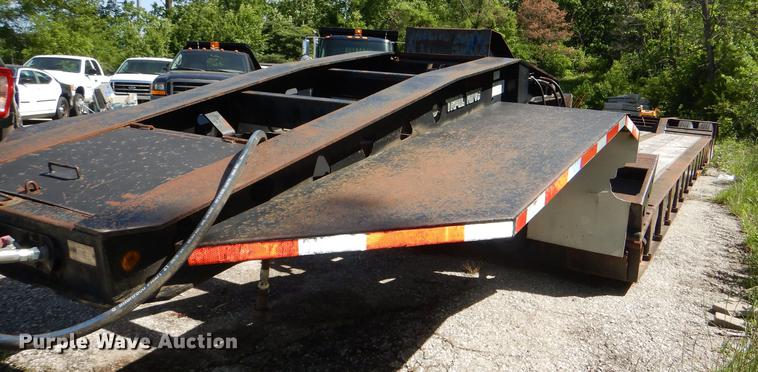 image for item DG1091 1994 Trail King drop deck equipment trailer