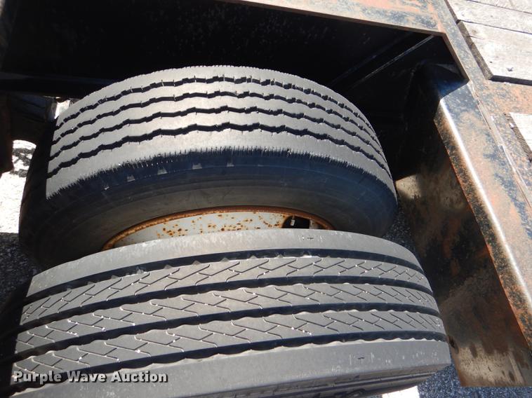 image for item DG1091 1994 Trail King drop deck equipment trailer