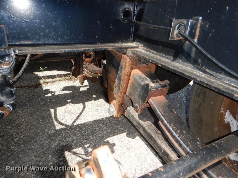 image for item DG1091 1994 Trail King drop deck equipment trailer