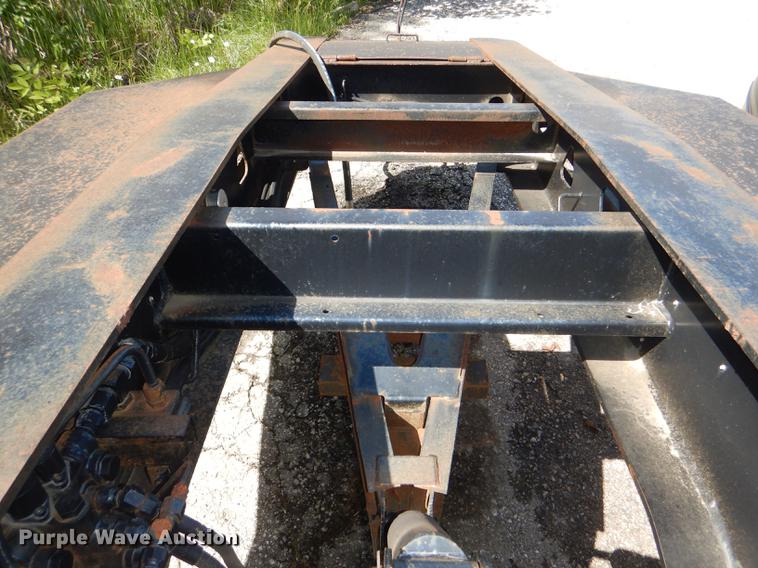 image for item DG1091 1994 Trail King drop deck equipment trailer