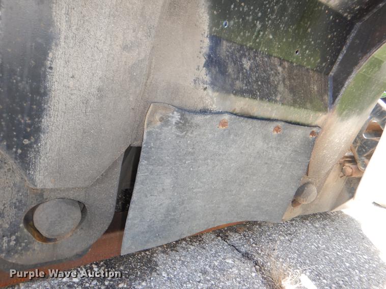 image for item DG1091 1994 Trail King drop deck equipment trailer