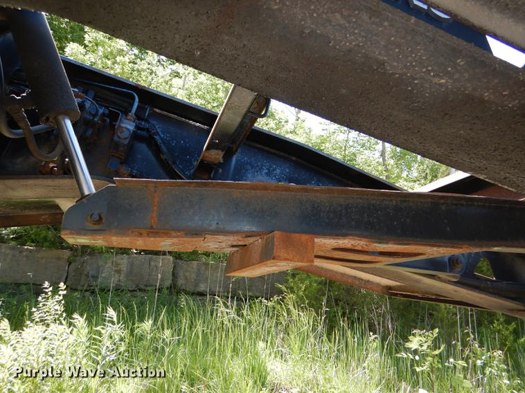 image for item DG1091 1994 Trail King drop deck equipment trailer