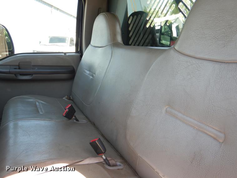 image for item DG1092 2000 Ford F450 Super Duty XL dump truck