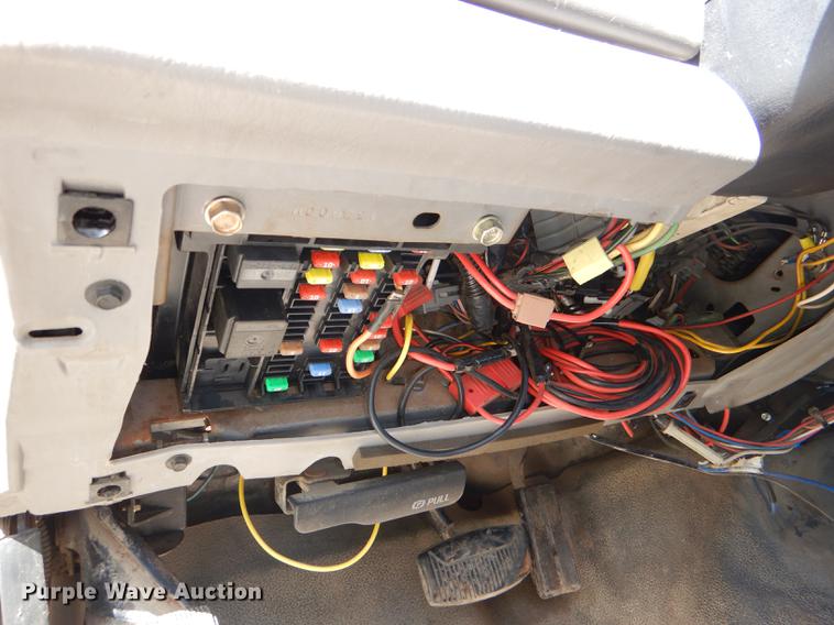 image for item DG1092 2000 Ford F450 Super Duty XL dump truck