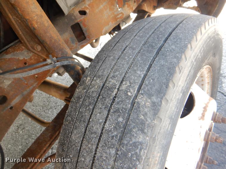 image for item DG1092 2000 Ford F450 Super Duty XL dump truck