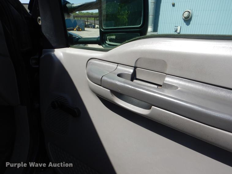 image for item DG1092 2000 Ford F450 Super Duty XL dump truck