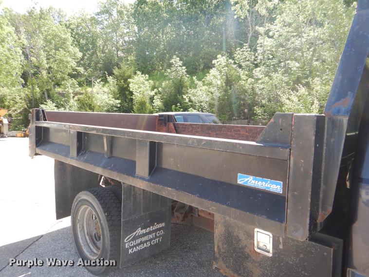 image for item DG1092 2000 Ford F450 Super Duty XL dump truck