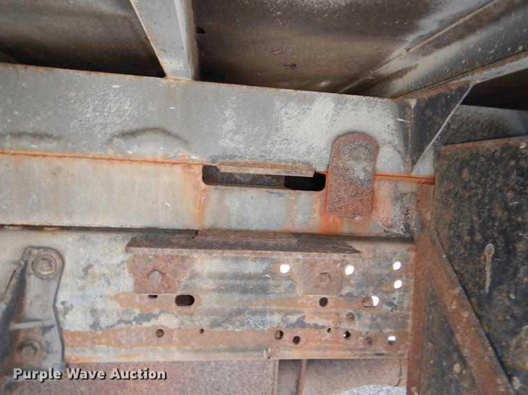 image for item DG1092 2000 Ford F450 Super Duty XL dump truck