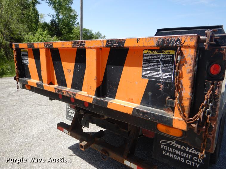 image for item DG1092 2000 Ford F450 Super Duty XL dump truck