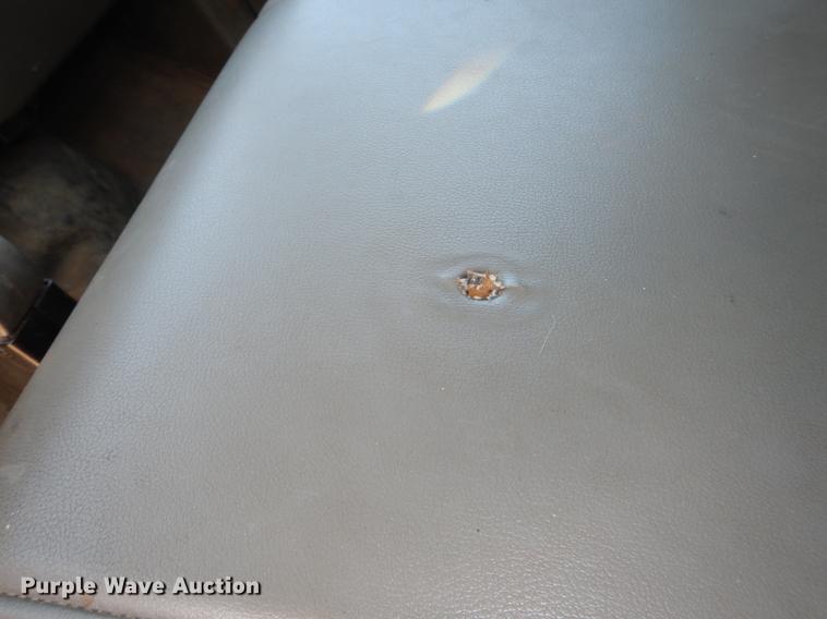 image for item DG1097 2007 Ford F350 Super Duty XL dump bed pickup truck