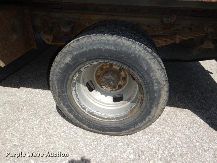 image for item DG1097 2007 Ford F350 Super Duty XL dump bed pickup truck