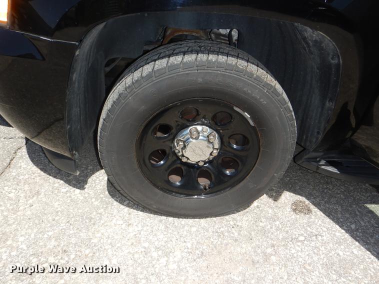 image for item DG1099 2011 Chevrolet Tahoe Police SUV