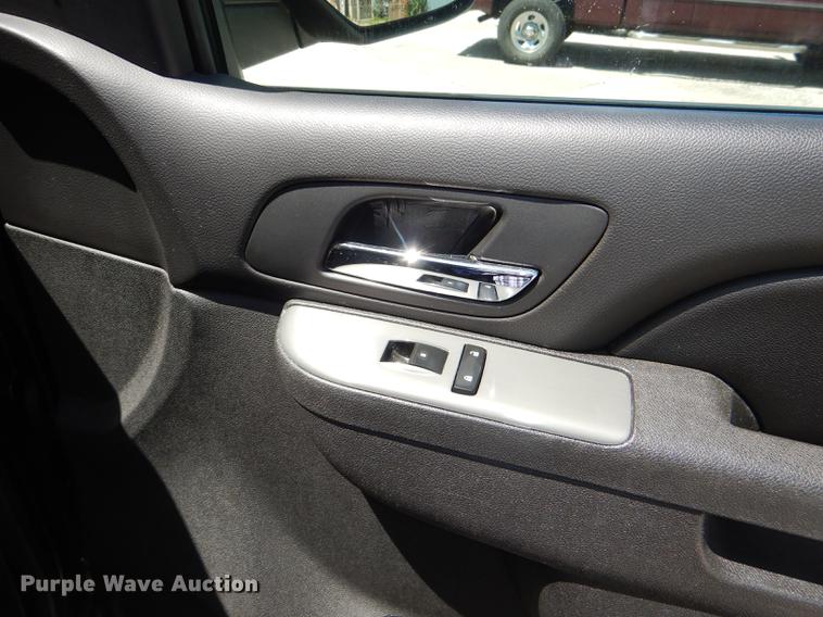 image for item DG1099 2011 Chevrolet Tahoe Police SUV