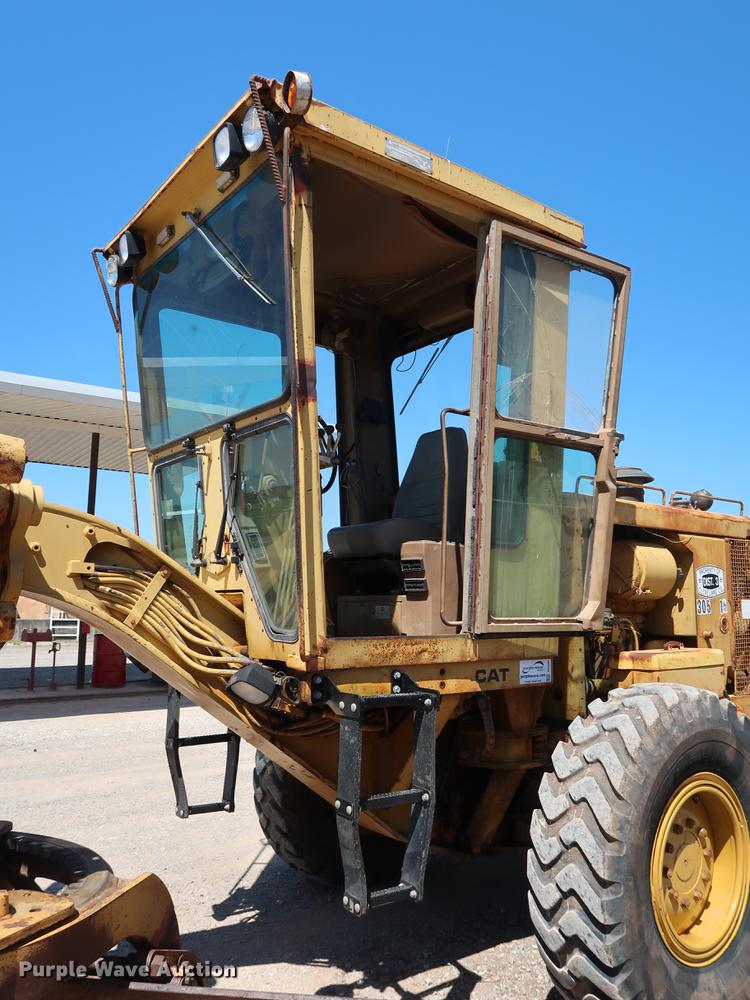 image for item DG3466 1984 Caterpillar 140G motor grader