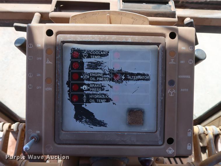 image for item DG3466 1984 Caterpillar 140G motor grader
