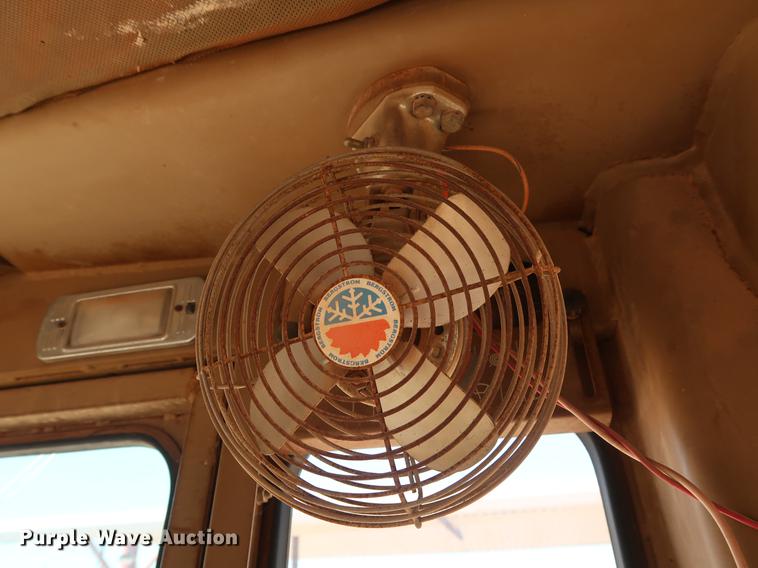 image for item DG3466 1984 Caterpillar 140G motor grader