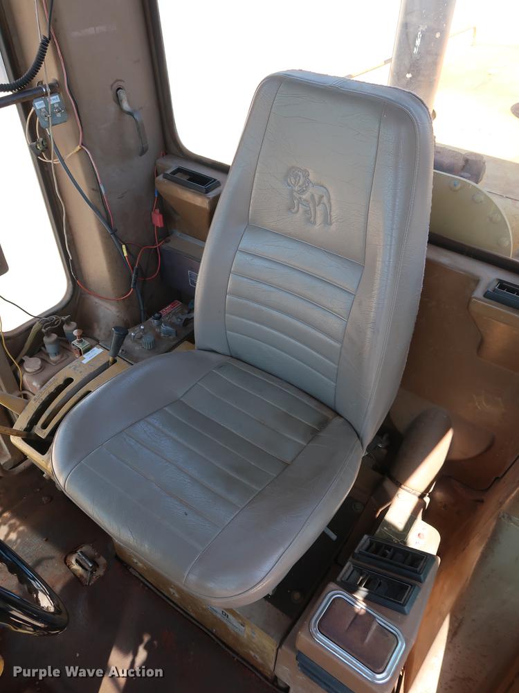 image for item DG3466 1984 Caterpillar 140G motor grader