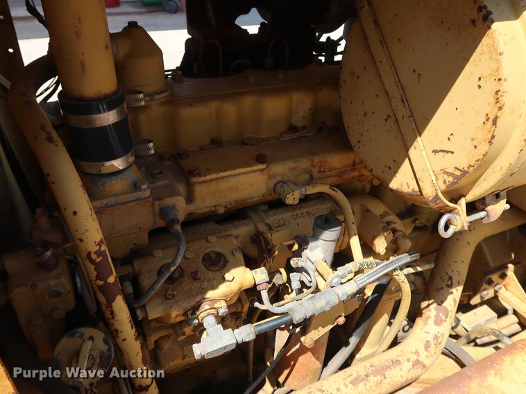 image for item DG3466 1984 Caterpillar 140G motor grader