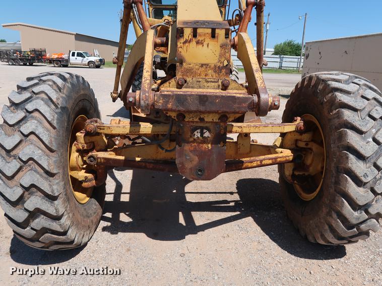 image for item DG3466 1984 Caterpillar 140G motor grader