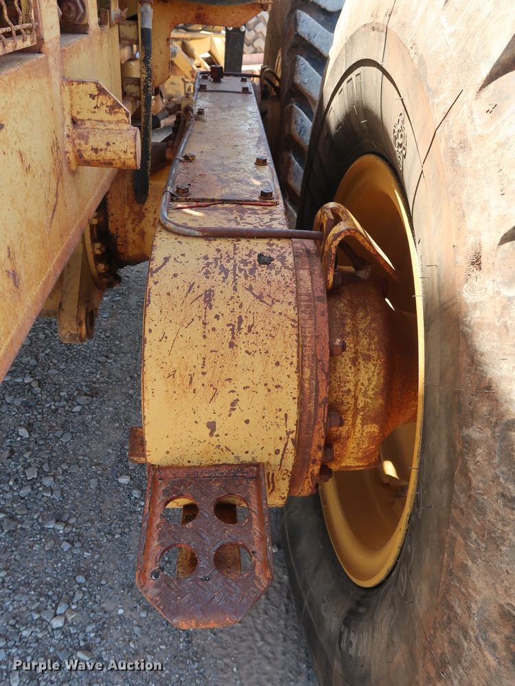 image for item DG3466 1984 Caterpillar 140G motor grader