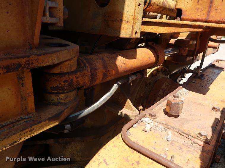 image for item DG3466 1984 Caterpillar 140G motor grader