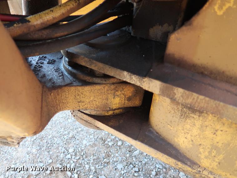 image for item DG3466 1984 Caterpillar 140G motor grader